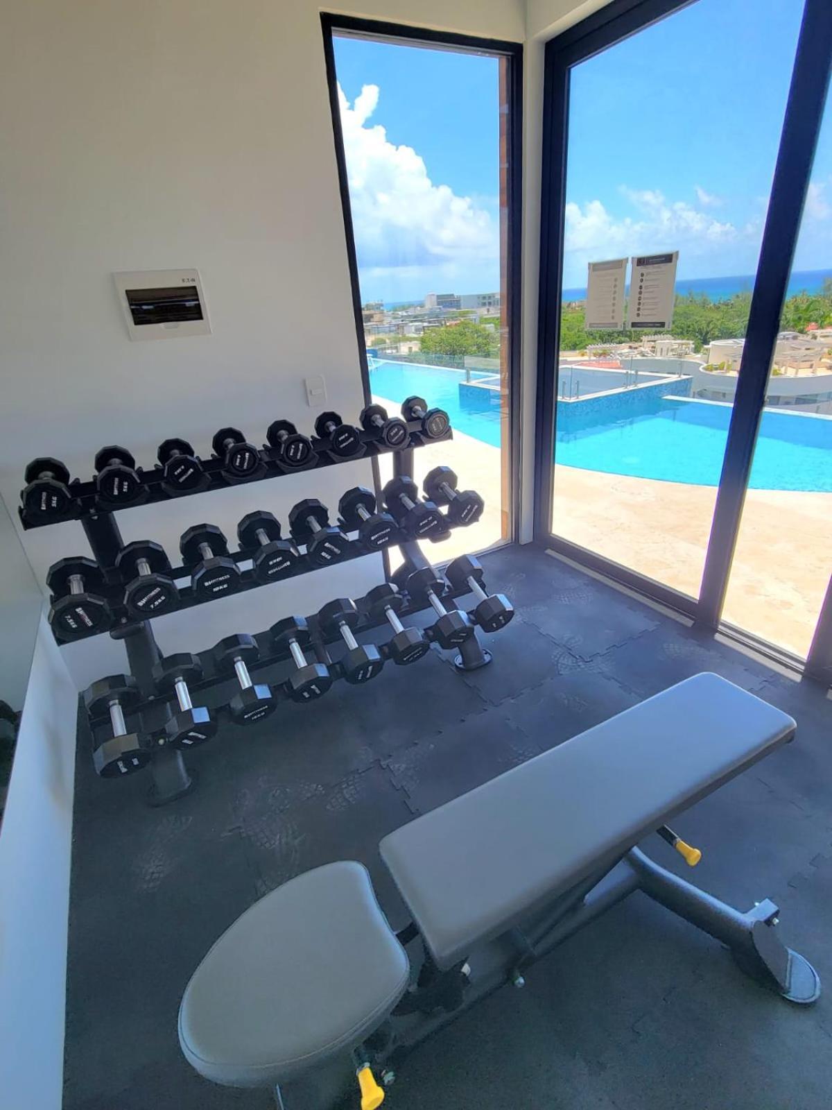 Stylish With Roof Ocean Views Near Mamitas And 5th Ave *